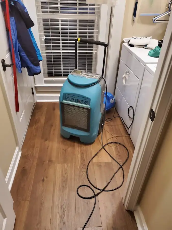 Commercial dehumidifier deployed for Flood Damage Cleanup in River Grove